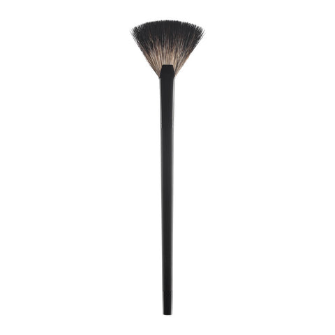 TBX Fan Highlighter Brush