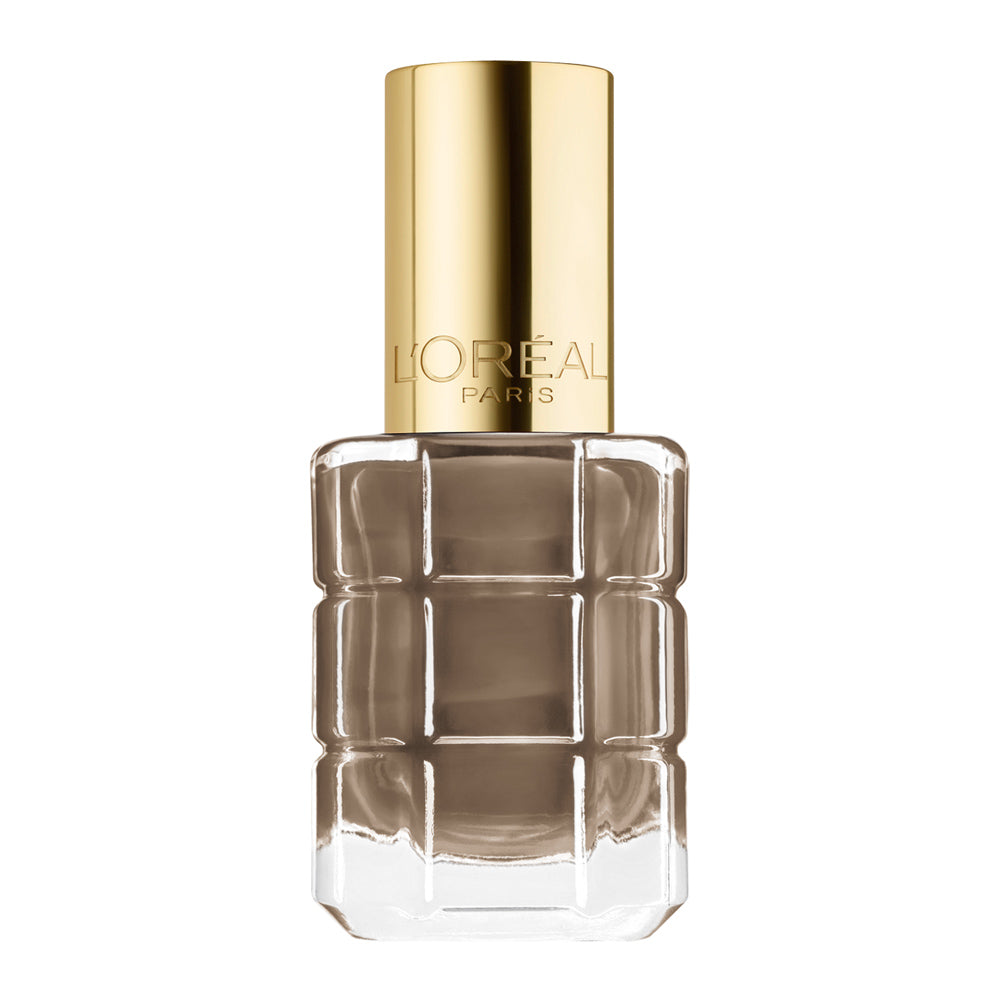 L’Oréal Colour Riche Le Vernis À L’Huile 662 Moka Chic – oil-infused nail polish, gel-like shine, 10-day wear